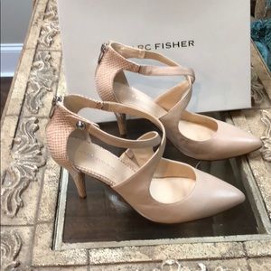 NWT MARC FISHER Stiletto/dress shoes size 8.5